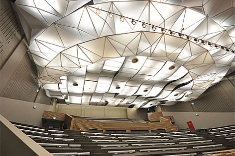 650 m2 of backlit translucent Barrisol were used at the University of Wollongong.