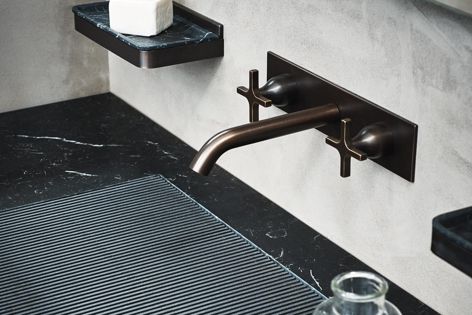 Agape Memory tapware fuses the curvy forms of traditional bathrooms with clean, modern lines.