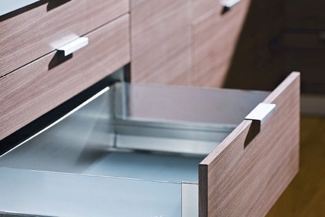 TANDEMBOX intivo and TANDEMBOX antaro from Blum