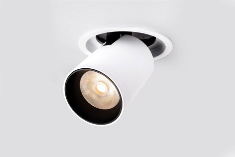 Available in different power options and colour temperatures, the SPY downlight series is ideal for retail stores, restaurants, galleries and spaces that require versatile lighting solutions.