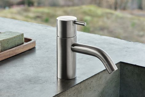 VOLA’s collection includes a one-handle mixer that has ceramic disc technology and a fixed spout with a water-saving aerator.