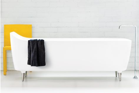 Durable and easy to clean, the Amélie bath makes a strong design statement.
