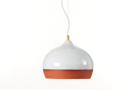 The Terracotta 270 pendant offers handcrafted beauty paired with precision technology.